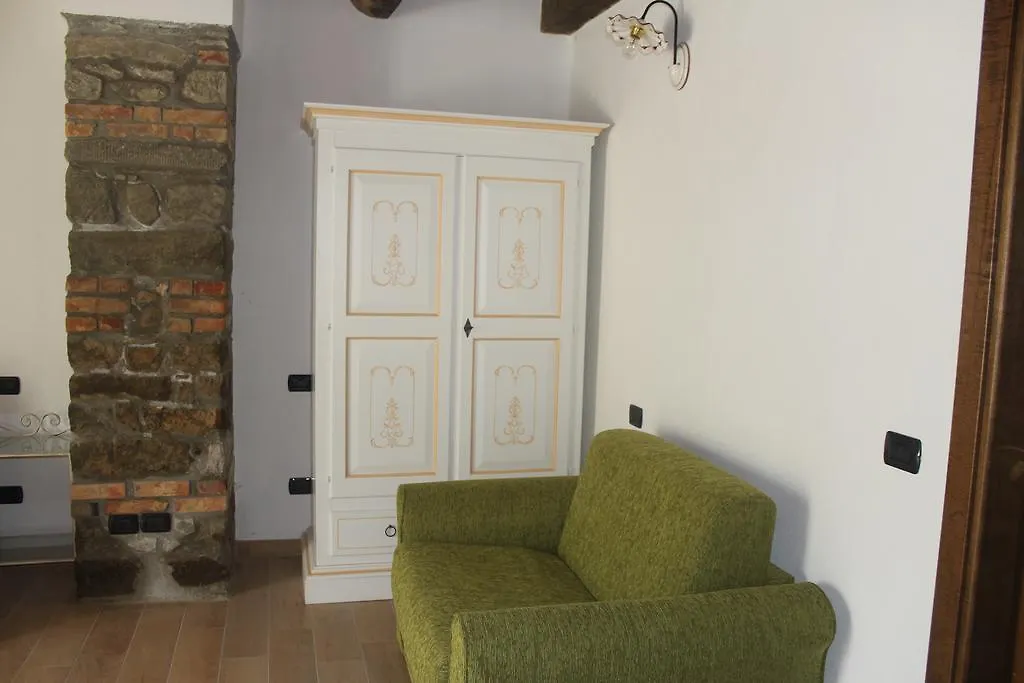 Apartment Appartamenti Ca' De Riccio Regnano  Italy